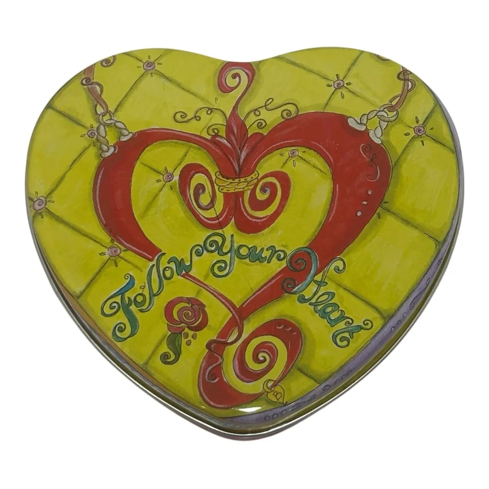 AUTHENTIC BRIGHTON COLLECTIBLES Necklace Pendant Charm GO RED FOR WOMEN With Tin - Picture 4 of 12